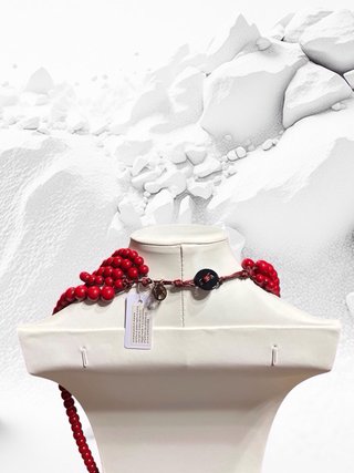 Collana lunga per donna con perle rosse