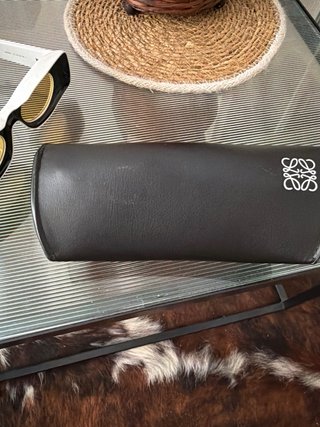 Gafas de Sol Loewe Negras y Doradas