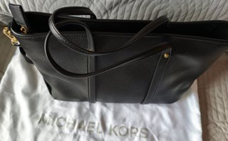 Bolso Michael Kors Negro Piel Texturizada