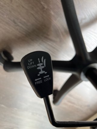 Silla de escritorio ergonómica negra