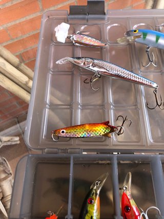 Caja Señuelos Pesca Variados