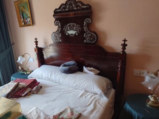 Muebles, sofás, lámparas "vintage" precio negociab
