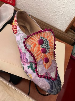 Traje de Fallera Morado Completo + 2 Corpiño