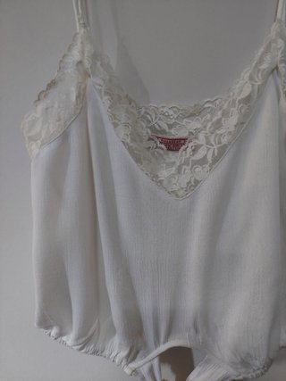 Top lencero Pull&Bear blanco