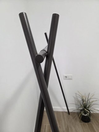 MAGNÍFICO PERCHERO / BURRO DE ROPA