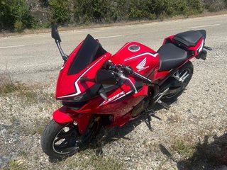Honda CBR 500R Roja