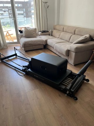 Pilates Reformer Elina Pilates Domo + Box