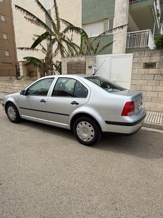 Volkswagen Bora 2001