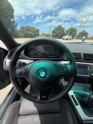 BMW Serie 320d coupe e46 pack M 2006