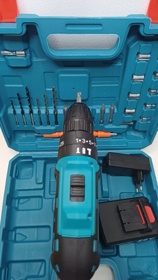 Taladro atornillador 28V con accesorios nuevo