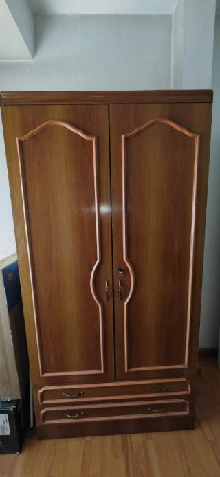 Muebles clasico de salón y dormitorios madera