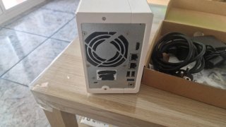 QNAP TS-251 NAS Servidor Doméstico