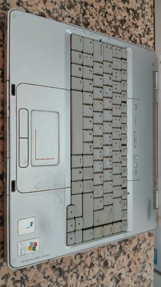 Ordenador portátil Compaq presario m2000