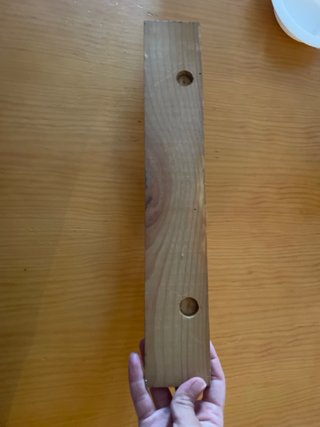Perchero de madera con 3 ganchos