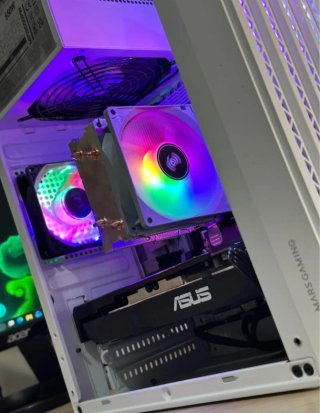 PC Gamer RX 580 8GB + Monitor 16GB RAM