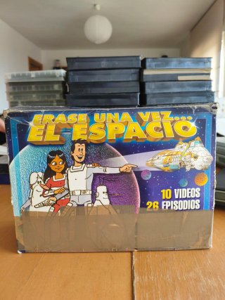 Reproductor VHS + DVD + Cintas Infantiles
