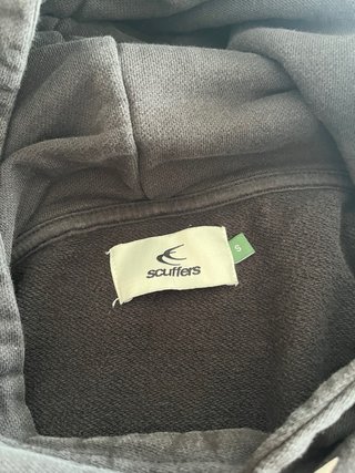 Sudadera Scuffers Negra