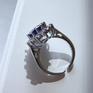 Anillo Plata con Zafiro Azul