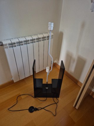 Lámpara de pie moderna