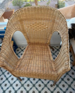 Silla Ratán Ikea con Cojín Blanco