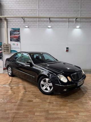Mercedes-Benz Clase E-220 AVANTGUARDE