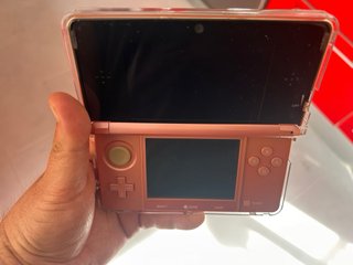 Nintendo 3DS Coral Pink con cargador original
