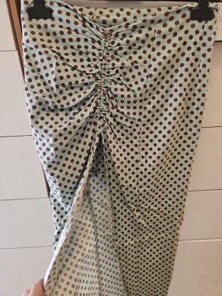 Falda midi lunares verde y marrón