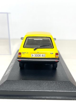 Ford Fiesta Ghia 1984 Escala 1/43