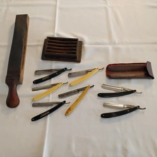 Antichi strumenti da barbiere