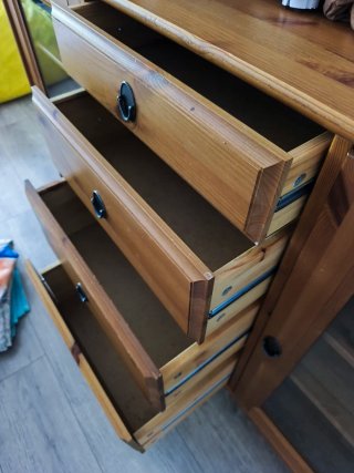 Aparador madera Ikea descatalogado