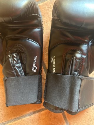 Guantes de boxeo Adidas entrenamiento
