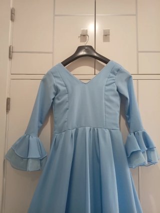 Traje de flamenca azul