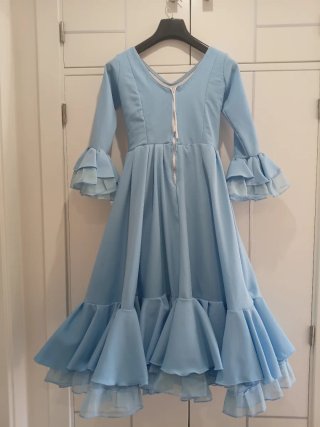 Traje de flamenca azul