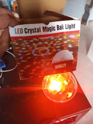 Altavoz con luces LED disco