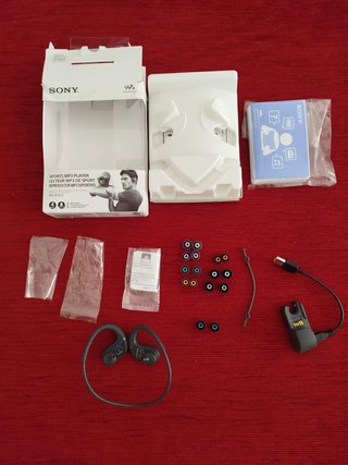 Sony Walkman NW-WS413 Lettore MP3 Sport 4GB