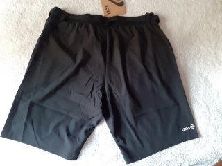 Pantalón técnico Izas original a estrenar.