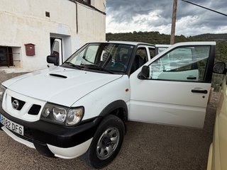 Nissan Terrano II 2005