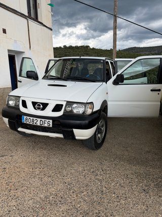 Nissan Terrano II 2005