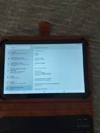 Samsung Galaxy Tab A8 Marrón + Teclado