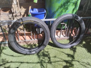 Neumáticos  Slick Moto 3