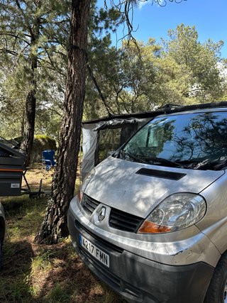 Toldo y cerramiento para camper/4x4