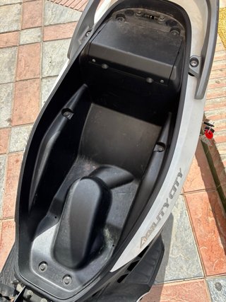 Kymco Agility City 125cc Scooter Automática