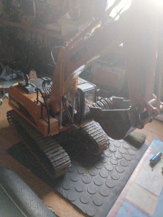 Excavadora RC Huina
