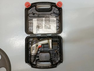 Taladro Black & Decker con maletín