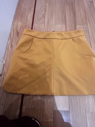 Falda Zara Mostaza