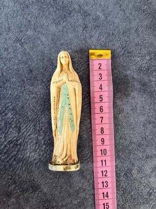 Virgen vintage años 60