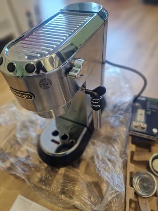 Cafetera DeLonghi Dedica Style