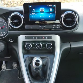 Mercedes Benz Clase T 180 Progressive 2024