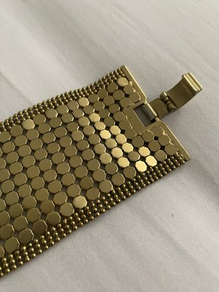 Pulsera esclava dorada ligera