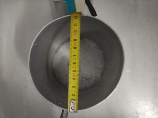 Juego de 2 Cazos Antiguos de Aluminio